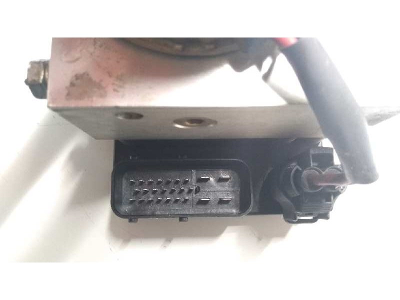 Recambio de abs para mitsubishi galloper (hyundai) 2.5 turbodiesel referencia OEM IAM 9667A009800110 X2T32275M 8423  Recambio de abs para mitsubishi galloper (hyundai) 2.5 turbodiesel referencia OEM IAM 9667A009800110 X2T32275M 8423