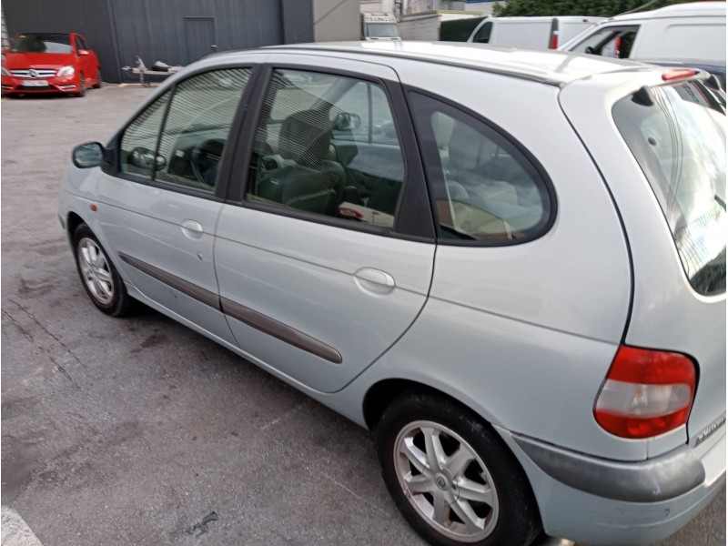 renault scenic (ja..) del año 2001