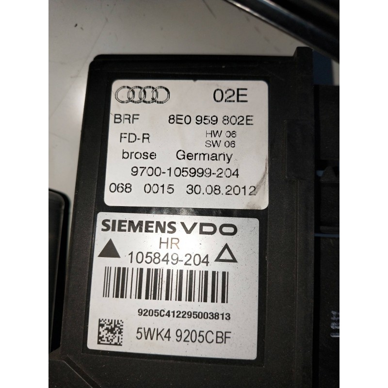 Recambio de elevalunas trasero derecho para seat exeo berlina (3r2) 2.0 tdi referencia OEM IAM 105849204 8E0959802E 4P