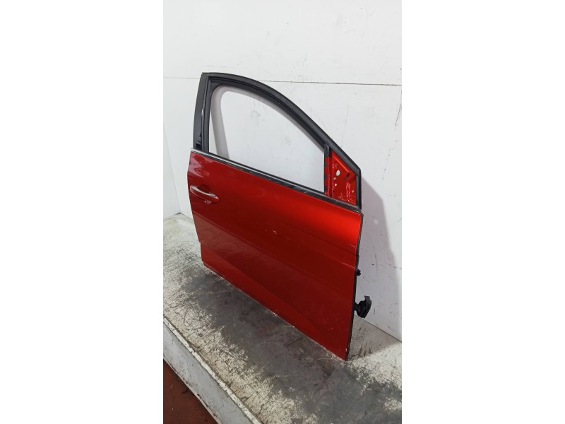 Recambio de puerta delantera derecha para renault megane iv berlina 5p limited + referencia OEM IAM   5P