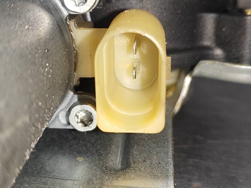 Recambio de elevalunas trasero izquierdo para volvo xc70 d5 awd ocean race referencia OEM IAM   