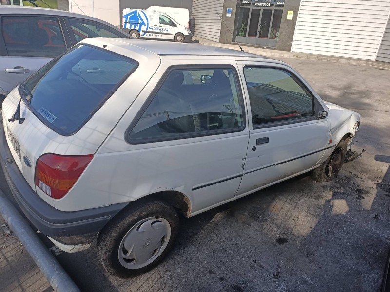 ford fiesta berl./courier del año 1994