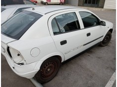 opel astra g berlina del año 2000 2