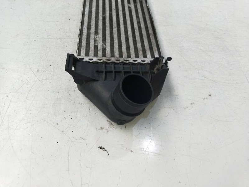 Recambio de intercooler para ford focus lim. (cb4) trend referencia OEM IAM 8V619L440AC  