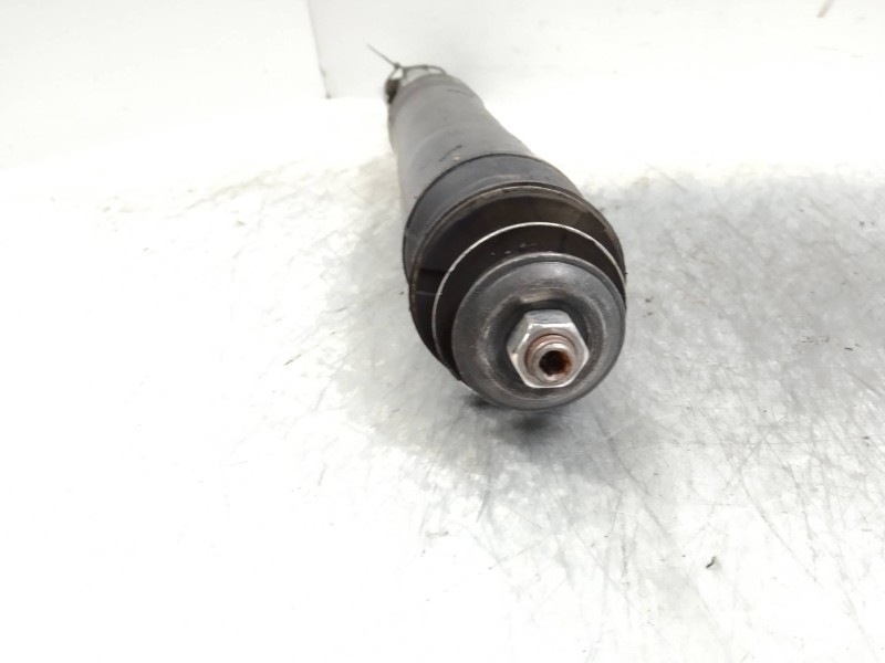 Recambio de amortiguador trasero para lexus ct 200h referencia OEM IAM 4853076050  