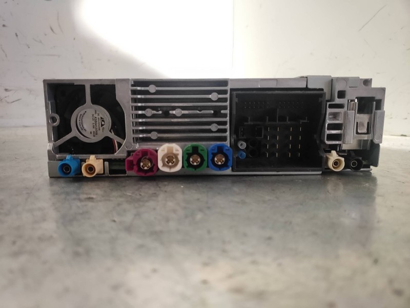 Recambio de sistema navegacion gps para bmw serie 3 lim. (f30) 318d referencia OEM IAM 932212008 6822086 F0201511503 