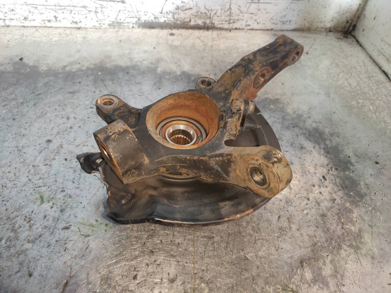 Recambio de mangueta delantera derecha para nissan pixo (uao) acenta referencia OEM IAM   