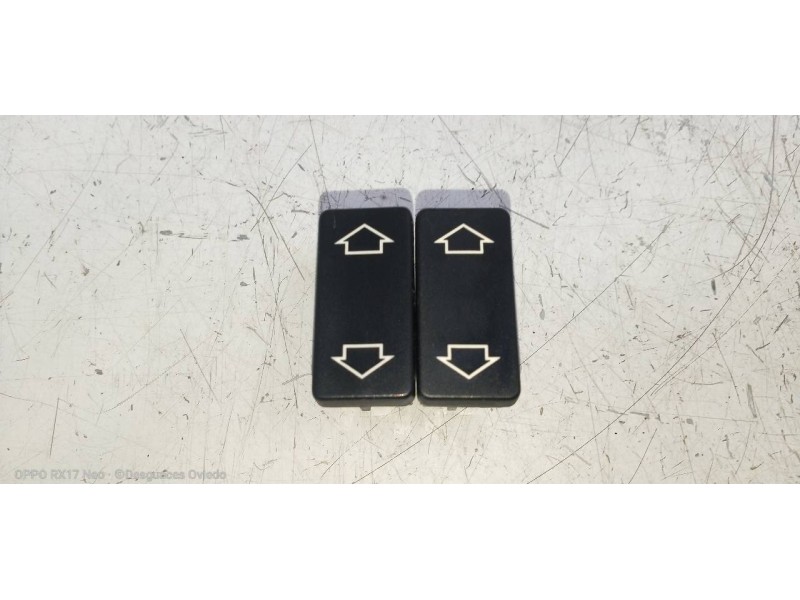 Recambio de mando elevalunas delantero izquierdo para citroen saxo 1.5 d plaisir referencia OEM IAM    Recambio de mando elevalunas delantero izquierdo para citroen saxo 1.5 d plaisir referencia OEM IAM