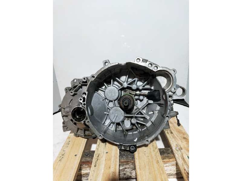 Recambio de caja cambios para volvo c70 coupe 2.4 referencia OEM IAM P9482037 M56H T107046