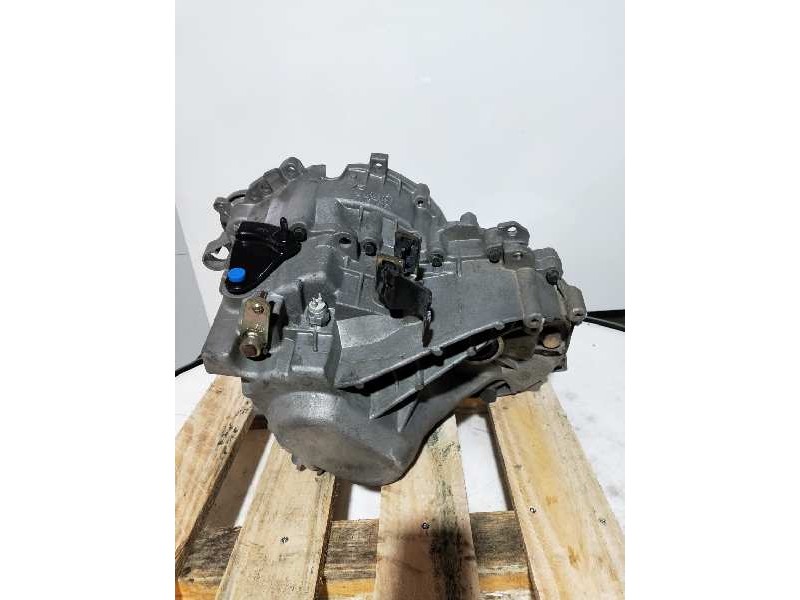 Recambio de caja cambios para volvo c70 coupe 2.4 referencia OEM IAM P9482037 M56H T107046