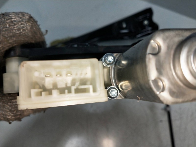 Recambio de elevalunas delantero derecho para skoda spaceback (5h) 1.4 tdi dpf referencia OEM IAM 5JA959812K  5P