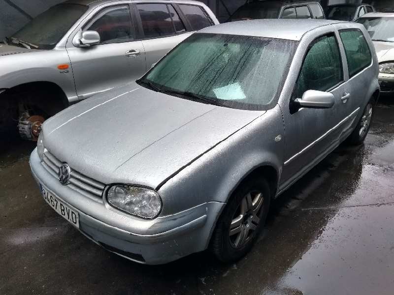 volkswagen golf iv berlina (1j1) del año 2002
