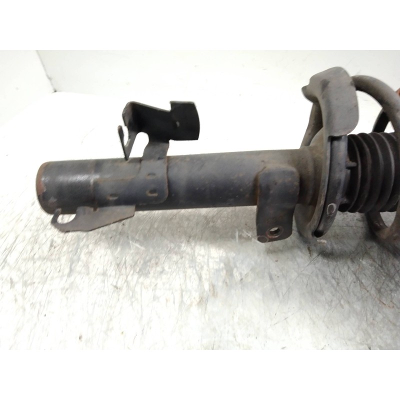 Recambio de amortiguador delantero derecho para mazda 5 berl. (cr) 2.0 crtd active+ (105kw) referencia OEM IAM   