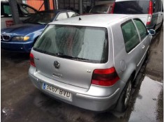 volkswagen golf iv berlina (1j1) del año 2002 2