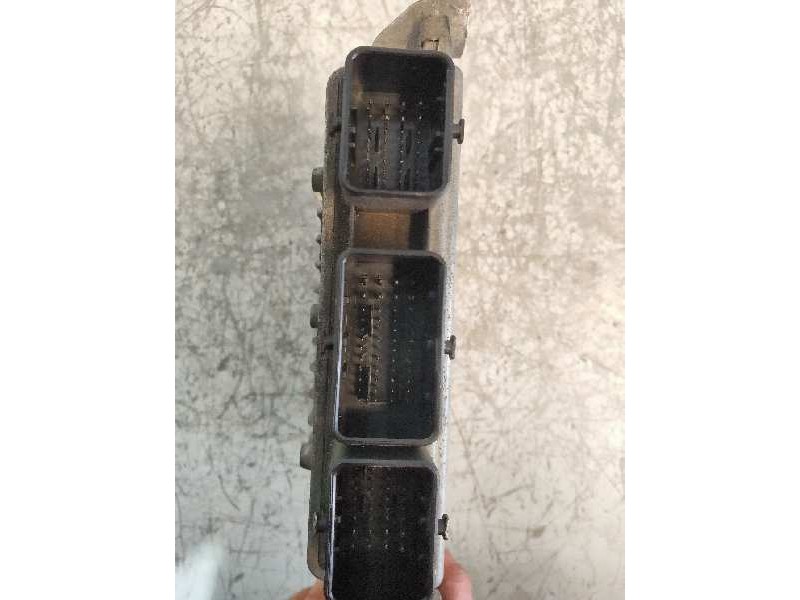 Recambio de centralita motor uce para peugeot 307 (s1) xs referencia OEM IAM 5WS40045BT HW9647423380 SW9650517980 SID801A