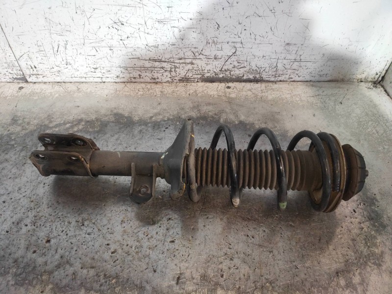 Recambio de amortiguador delantero izquierdo para nissan pixo (uao) acenta referencia OEM IAM   