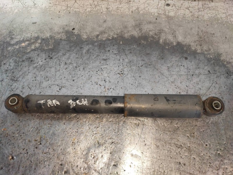 Recambio de amortiguador trasero derecho para nissan pixo (uao) acenta referencia OEM IAM   