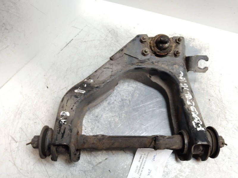Recambio de brazo suspension superior delantero izquierdo para daihatsu feroza 1.6 referencia OEM IAM   