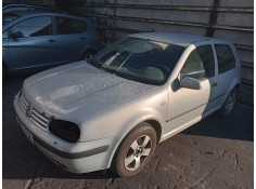 volkswagen golf iv berlina (1j1) del año 2002
