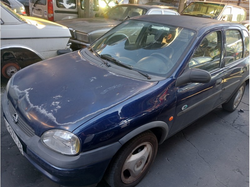 opel corsa b del año 1998
