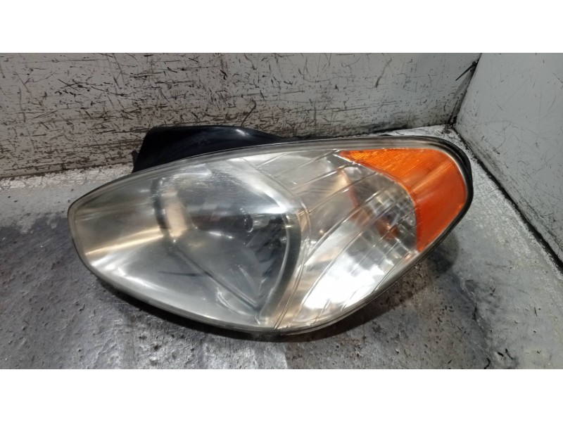 Recambio de faro izquierdo para hyundai accent (mc) gl crdi referencia OEM IAM   