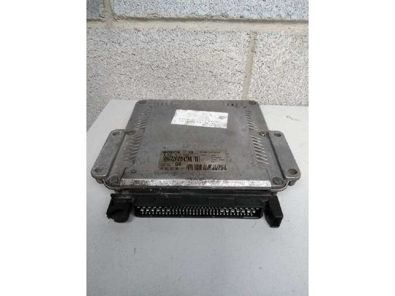Recambio de centralita motor uce para peugeot 306 break xt referencia OEM IAM 0281010249 9636256980 EDC15C2 04
