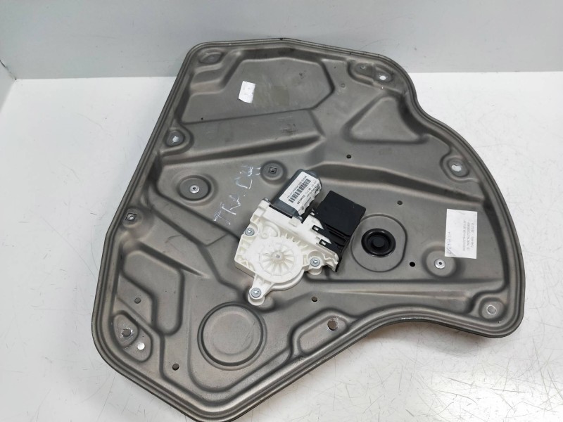 Recambio de elevalunas trasero derecho para skoda octavia berlina (1z3) 1.6 tdi dpf referencia OEM IAM 5K0959704A  5P