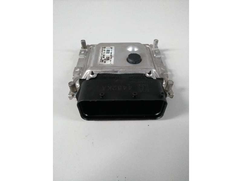 Recambio de centralita motor uce para kia rio 1.2 cat referencia OEM IAM 3911103850 9001140482KA 1E25129Y 235