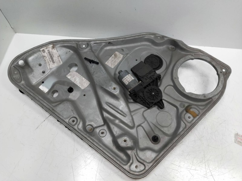Recambio de elevalunas trasero derecho para skoda superb (3u4) 1.9 tdi referencia OEM IAM 3U0959812 3U5839752BT 