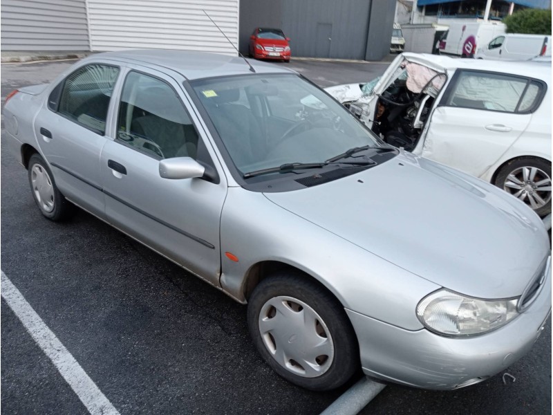 ford mondeo berlina (gd) del año 1999
