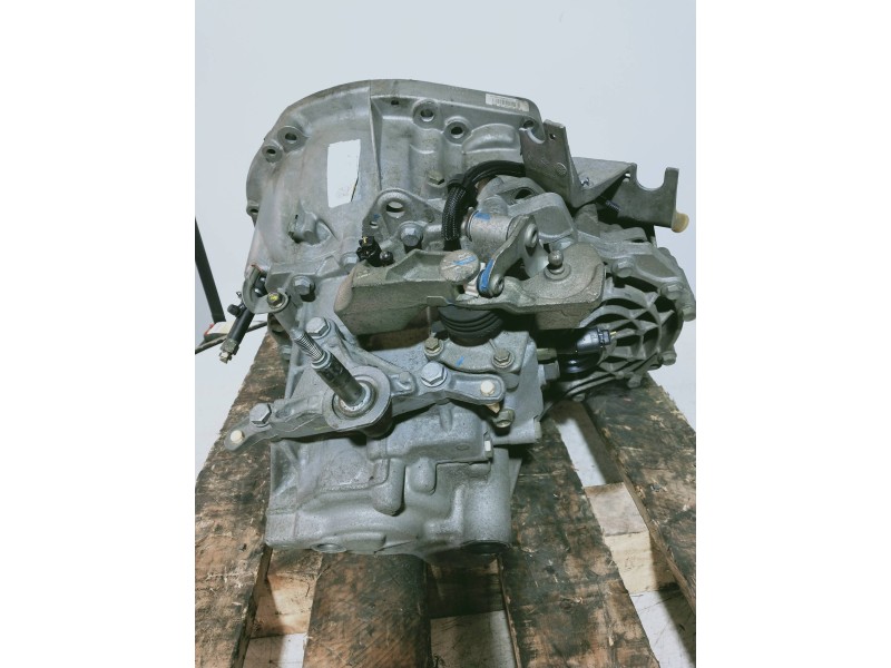 Recambio de caja cambios para renault megane ii coupe/cabrio confort authentique referencia OEM IAM ND0014 A025918 