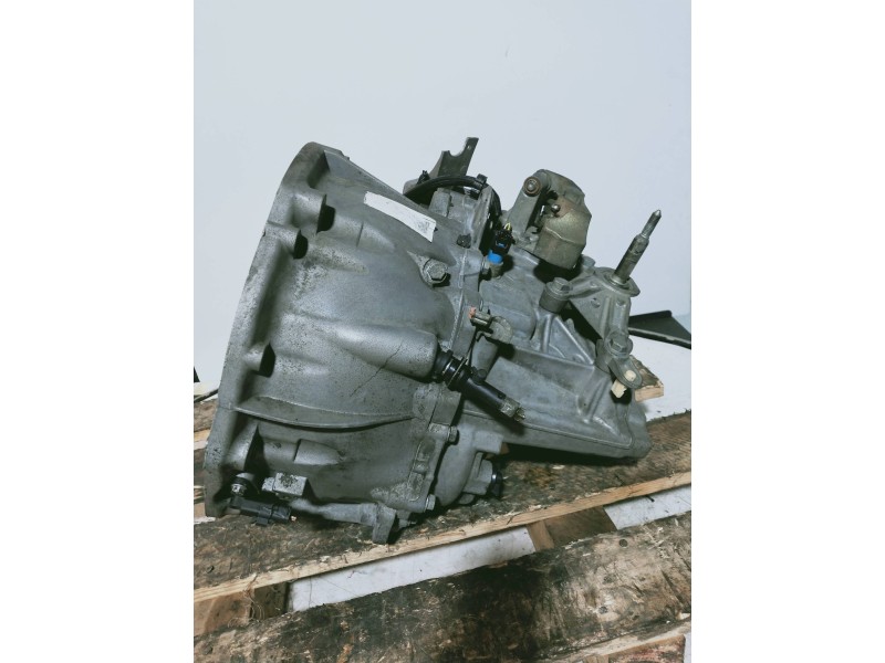 Recambio de caja cambios para renault megane ii coupe/cabrio confort authentique referencia OEM IAM ND0014 A025918 