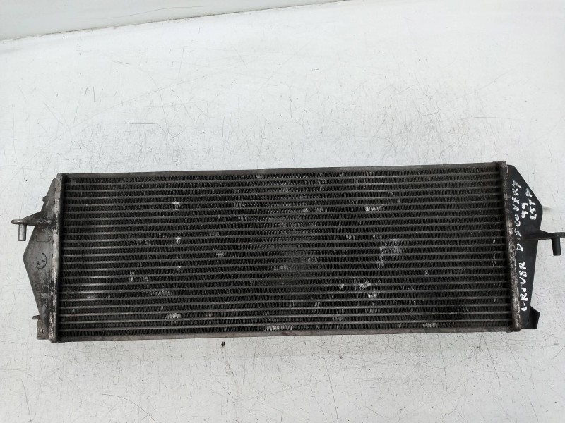 Recambio de intercooler para land rover discovery (lt) 2.5 turbodiesel referencia OEM IAM ESR3777  