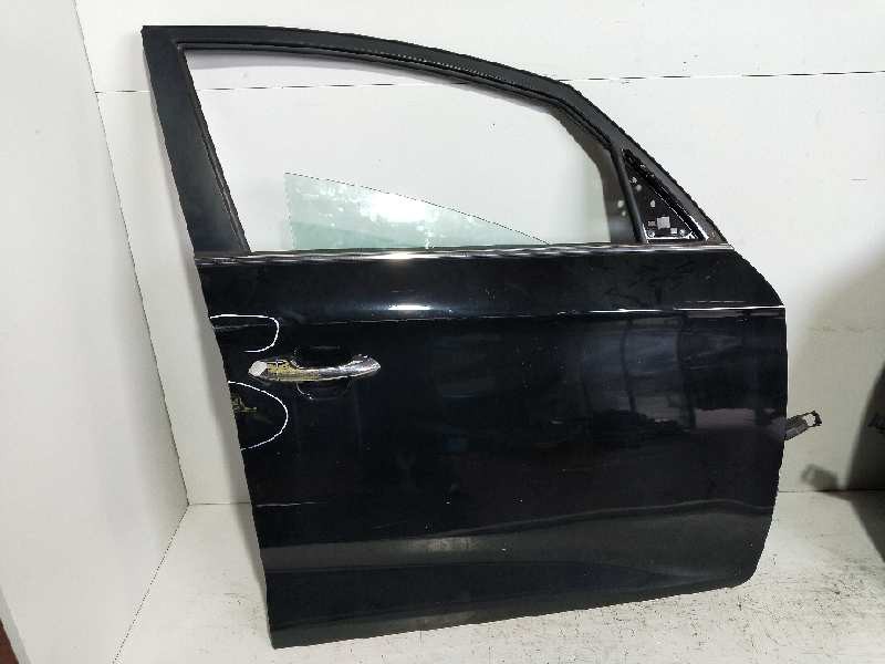 Recambio de puerta delantera derecha para kia carens ( ) concept referencia OEM IAM   