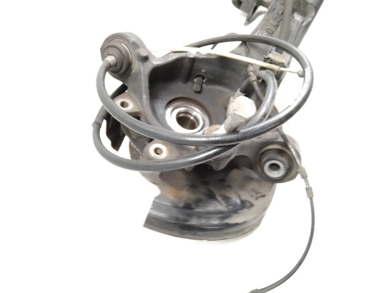Recambio de mangueta trasera izquierda para bmw x3 (e83) xdrive 20d referencia OEM IAM 33303420501  