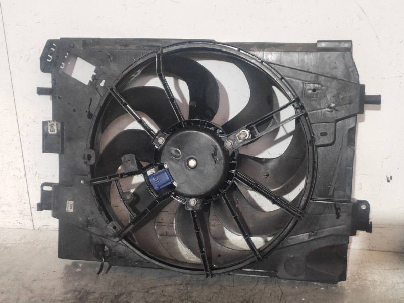 Recambio de electroventilador para dacia lodgy ambiance referencia OEM IAM 8240636  