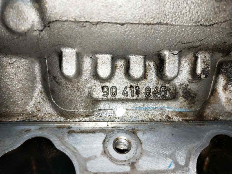 Recambio de culata para opel omega b 2.5 v6 cat (l80) referencia OEM IAM X25XE 90411846 DERECHA