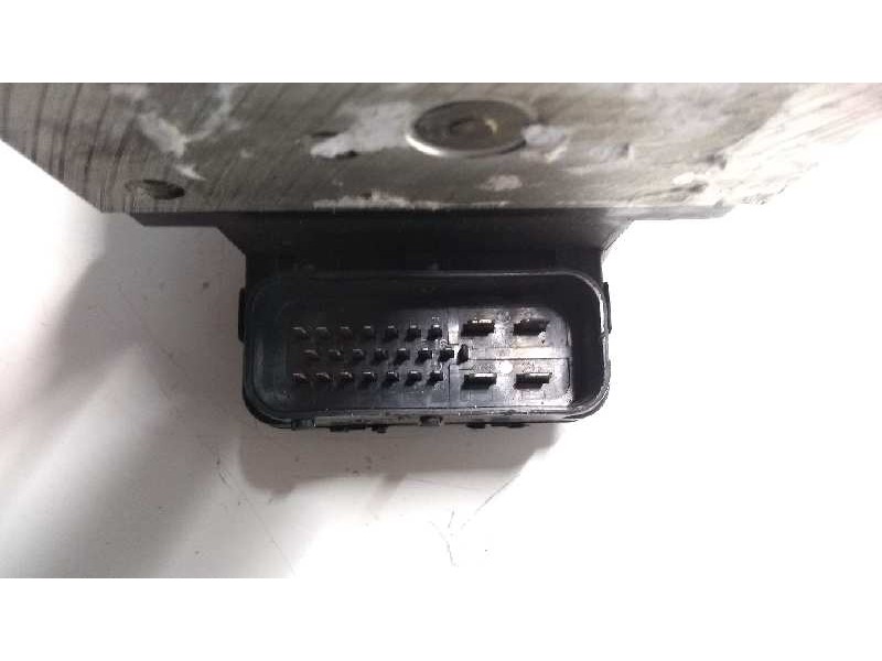 Recambio de abs para hyundai trajet (fo) 2.0 crdi cat referencia OEM IAM AC04600114  