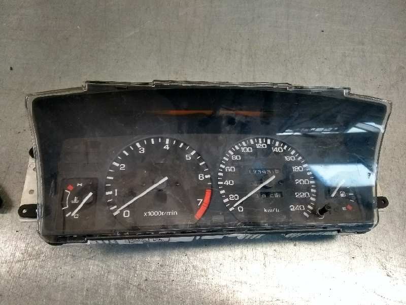 Recambio de cuadro instrumentos para mg rover serie 800 (rs) 2.5 v6 24v referencia OEM IAM AR0030004 R17 S0076 CE YAC110100PMA