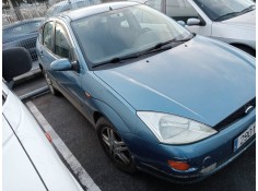 ford focus berlina (cak) del año 2001