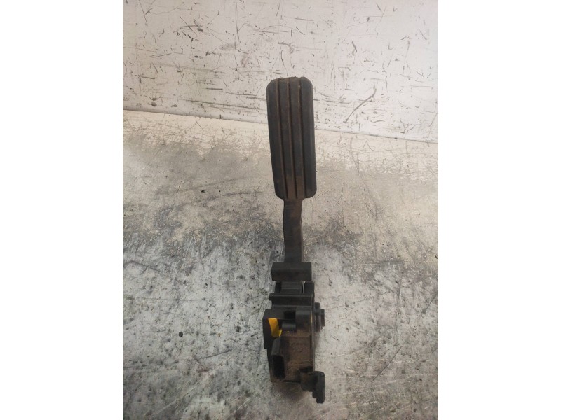 Recambio de potenciometro pedal para dacia lodgy ambiance referencia OEM IAM 180023122R  