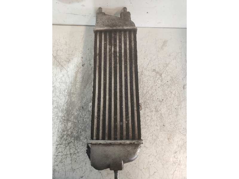 Recambio de intercooler para kia pro_cee´d drive referencia OEM IAM 282712A610 6714315 
