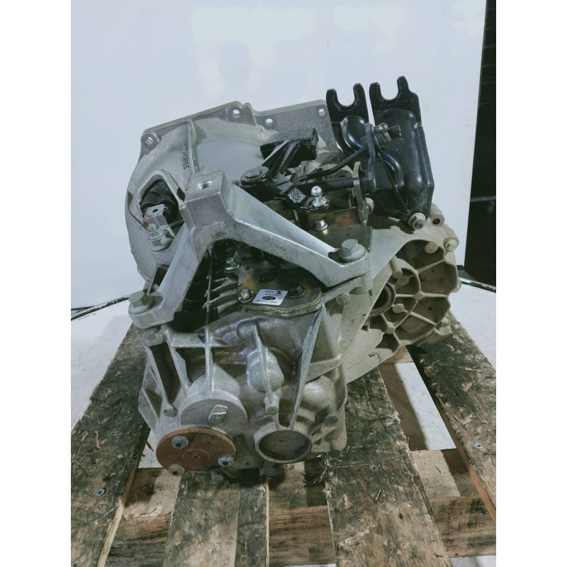 Recambio de caja cambios para ford focus lim. (cb4) trend referencia OEM IAM 6M5R7002YC T1GE2 120808 160050 5V