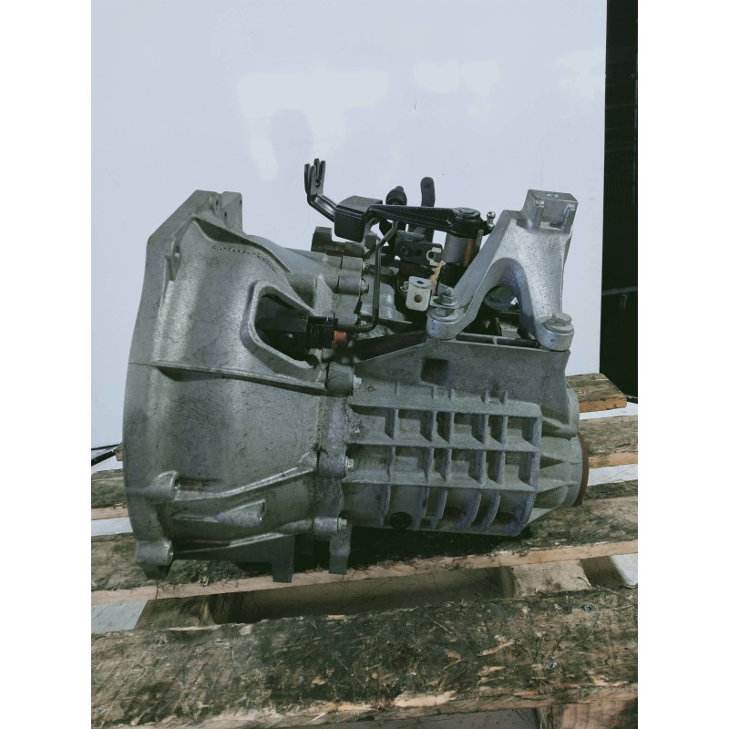 Recambio de caja cambios para ford focus lim. (cb4) trend referencia OEM IAM 6M5R7002YC T1GE2 120808 160050 5V