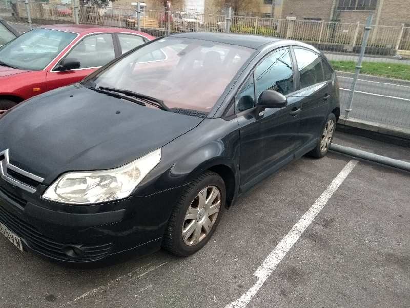citroen c4 berlina del año 2006