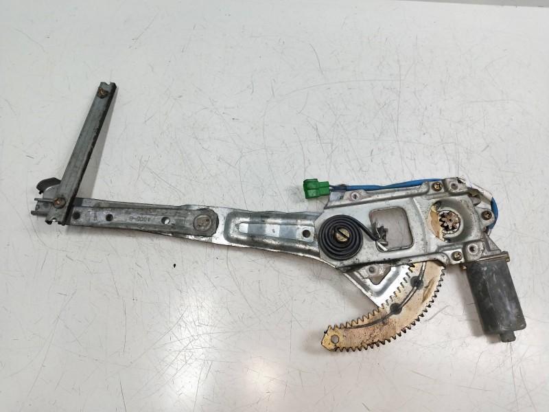 Recambio de elevalunas delantero izquierdo para subaru impreza g10 (gfc) 1.8 cat referencia OEM IAM   4P