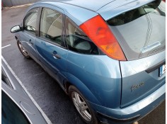 ford focus berlina (cak) del año 2001 2