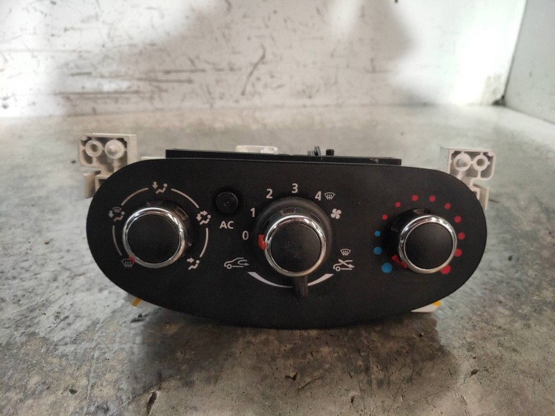 Recambio de mando calefaccion / aire acondicionado para dacia lodgy ambiance referencia OEM IAM 5P3743000  