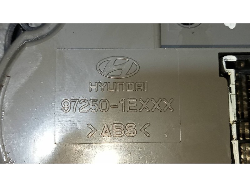 Recambio de mando calefaccion / aire acondicionado para hyundai accent (mc) gl crdi referencia OEM IAM 972501EXXX  