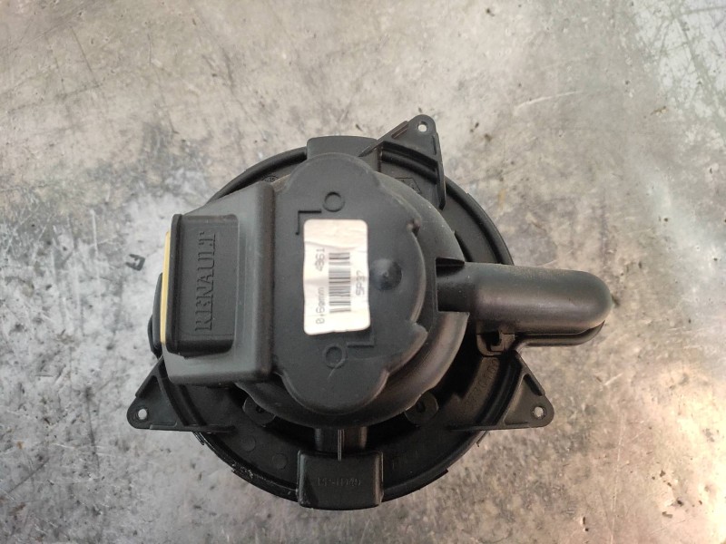 Recambio de motor calefaccion para dacia lodgy ambiance referencia OEM IAM 5P370100  